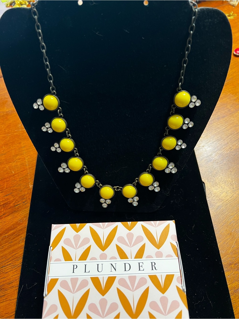 Plunder Bright Yellow Cabochon & Crystal Necklace